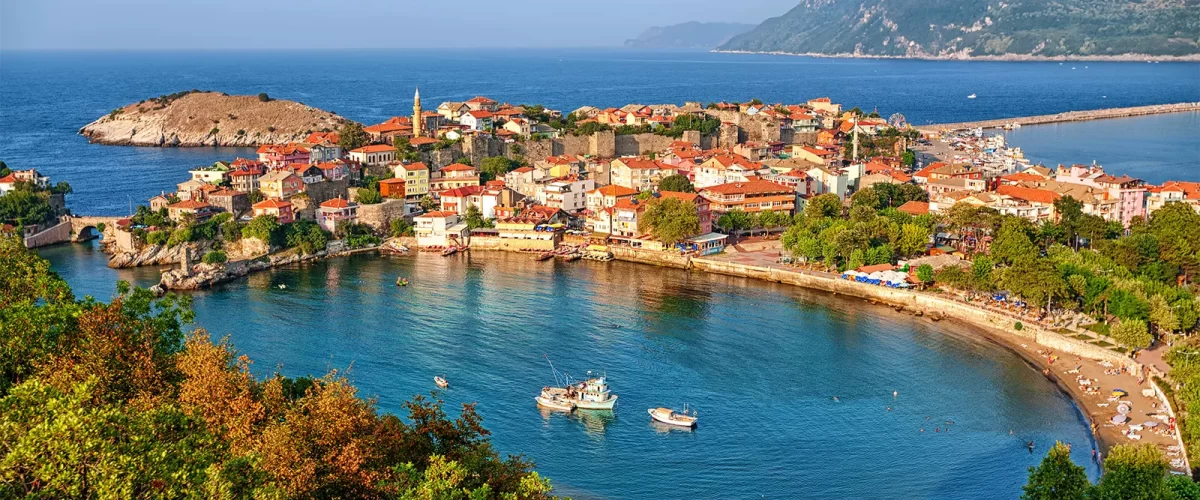 Cove-port-coast-Black-Sea-Turkey-Amasra-2